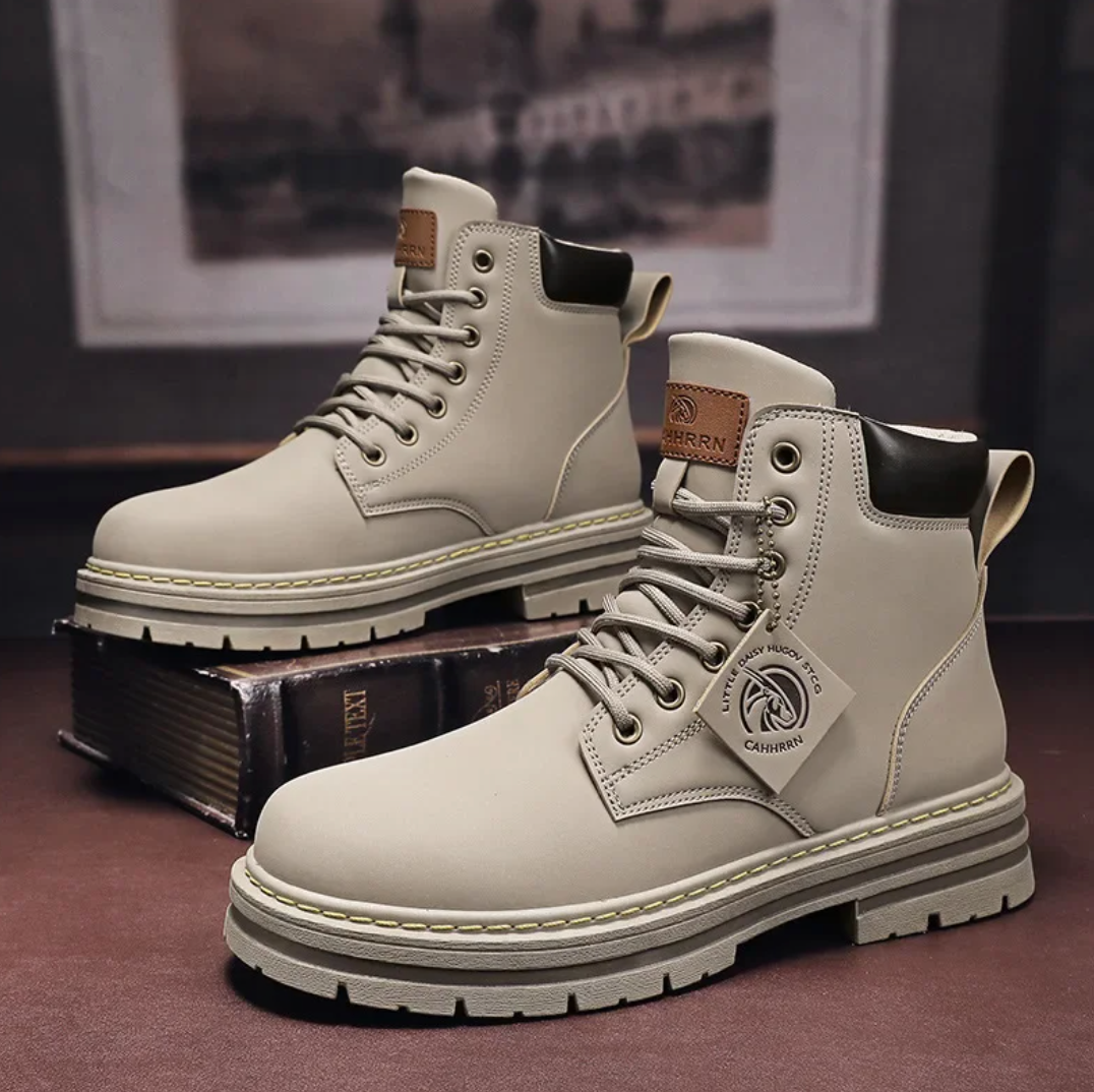 Rebelio Ultra Comfortable Lace-Up Boots